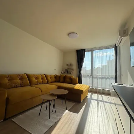 The Golden Spot Modern *